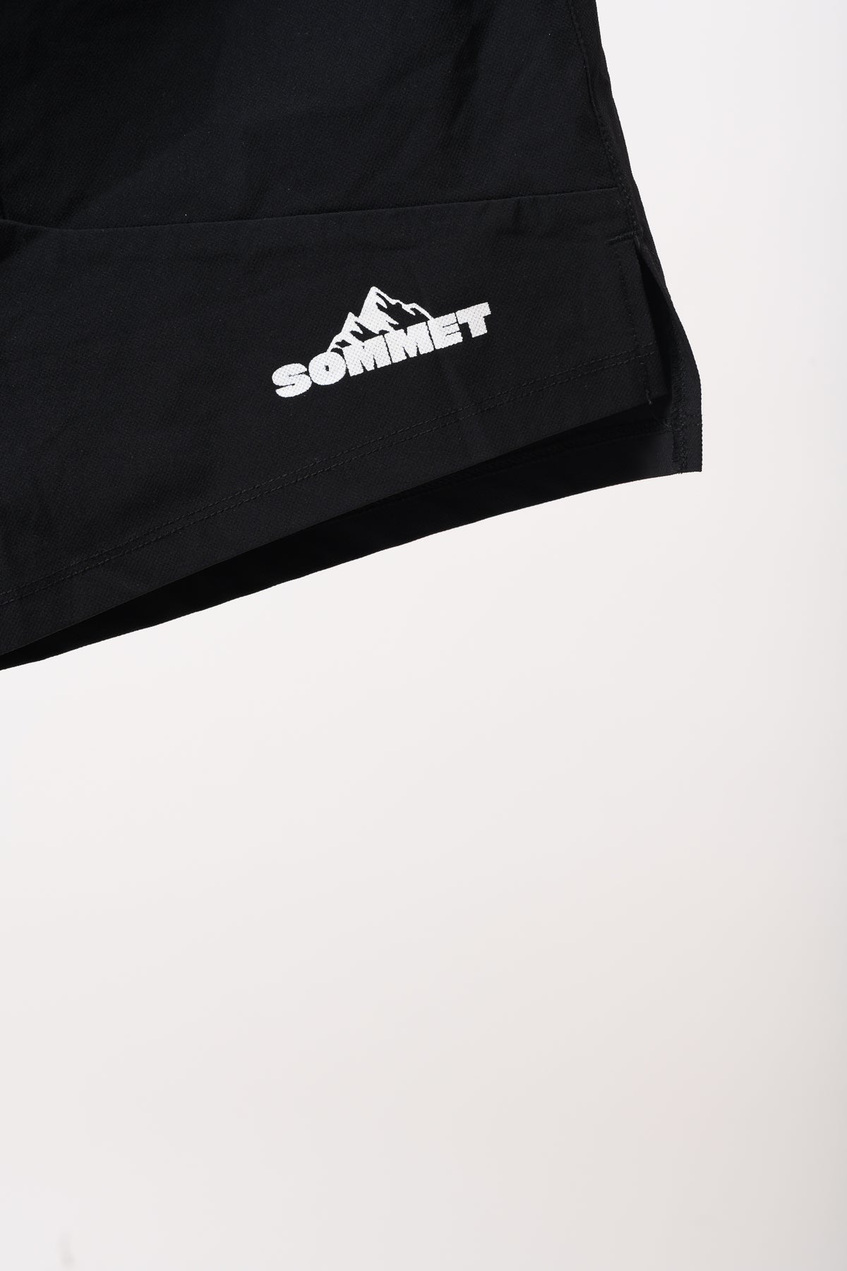 Basalte (Short)