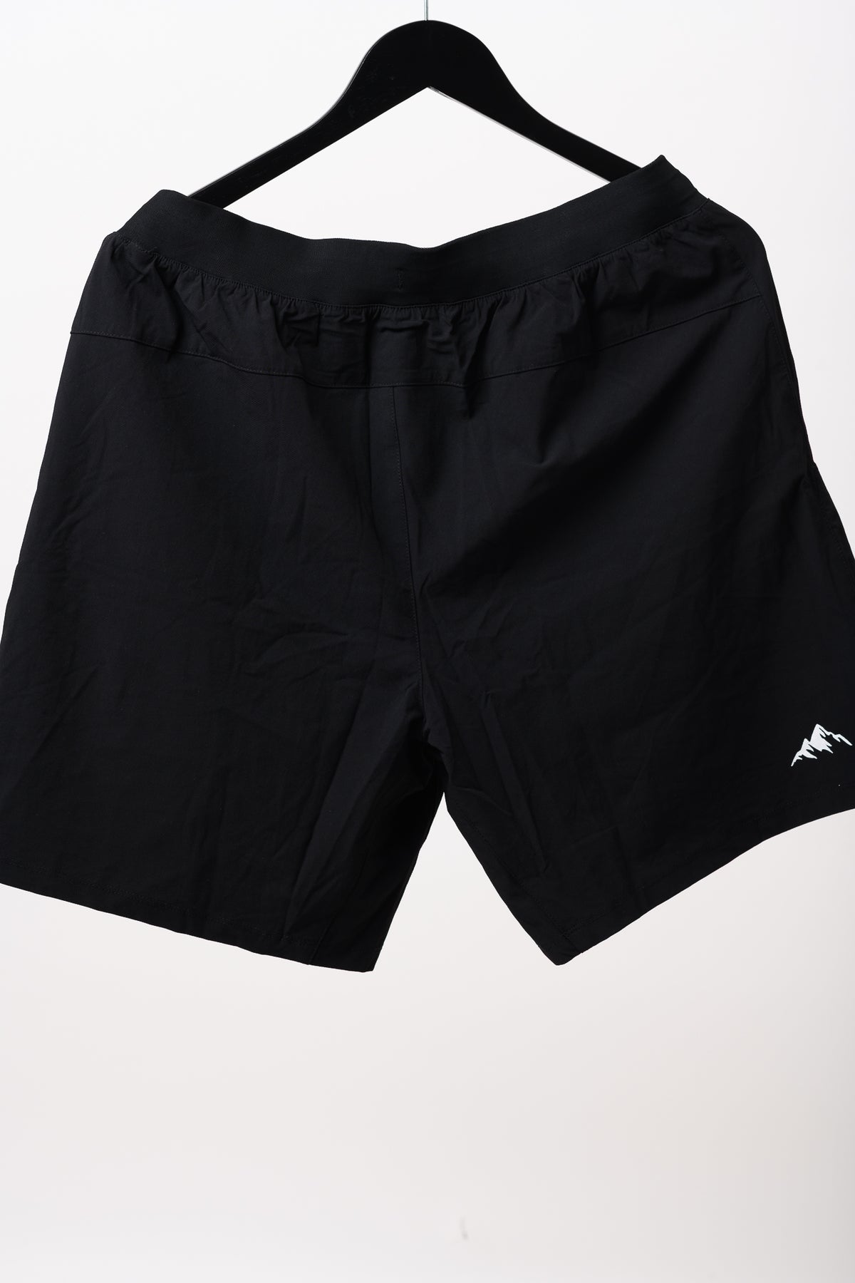 Basalte (Short)
